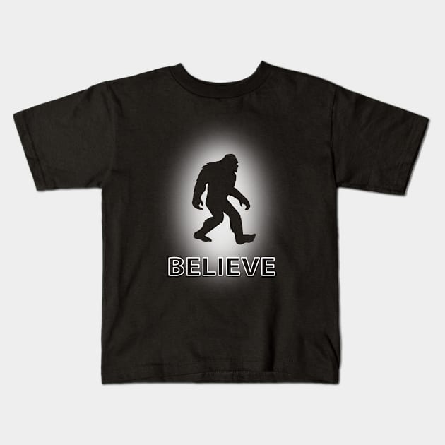 I Believe In Squatch Kids T-Shirt by HandymanJake